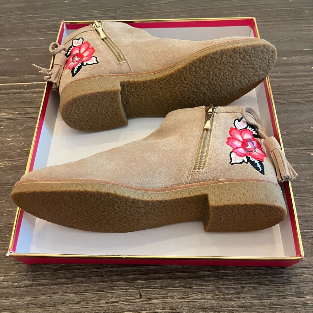 Kate Spade Tan Embroidered Belleville Ankle Boots SZ 6.5